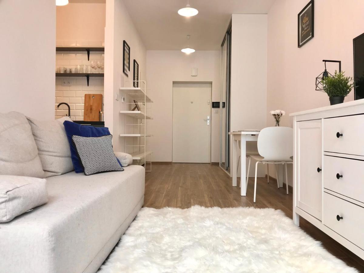 Apartment Active Moon *